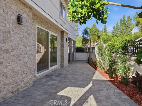 991 S Park Rim   Circle, Anaheim, CA
