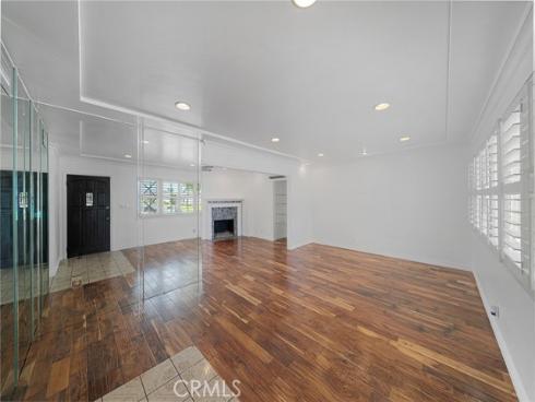 901 W Autumn , Anaheim, CA