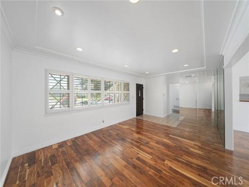901 W Autumn , Anaheim, CA