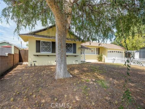 901 W Autumn , Anaheim, CA