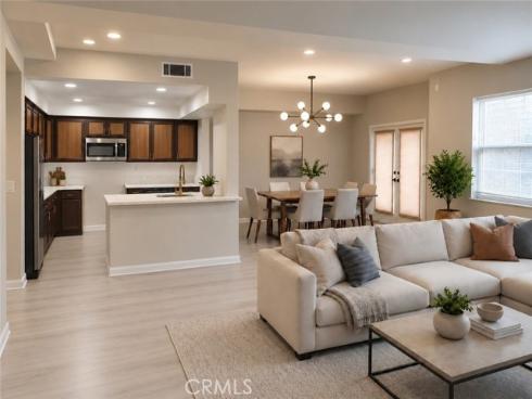 1136 N Euclid 14 , Anaheim, CA
