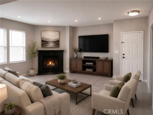 1136 N Euclid 14 , Anaheim, CA