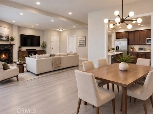 1136 N Euclid 14 , Anaheim, CA