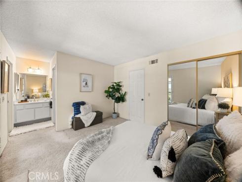 2650 W Meadowview Lane, Anaheim, CA