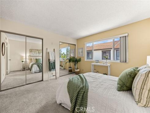 2650 W Meadowview Lane, Anaheim, CA