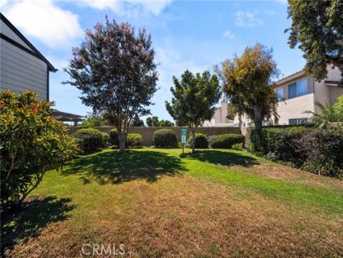 2650 W Meadowview   Lane, Anaheim, CA