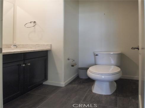 1581 E Lincoln , Anaheim, CA