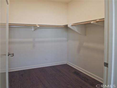 1581 E Lincoln , Anaheim, CA