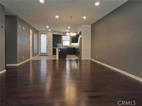 1581 E Lincoln , Anaheim, CA