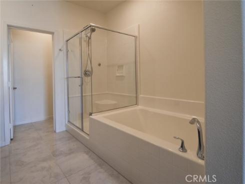 1581 E Lincoln , Anaheim, CA