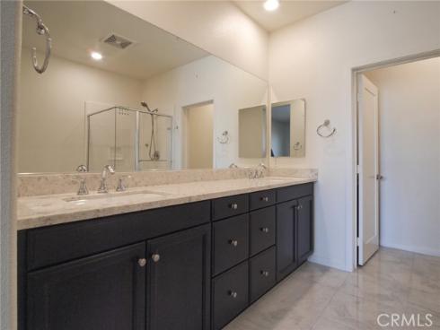 1581 E Lincoln , Anaheim, CA