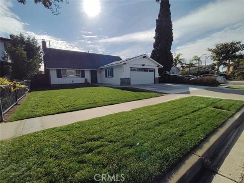 2758 W Stockton , Anaheim, CA