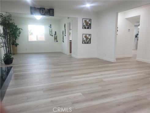2758 W Stockton , Anaheim, CA