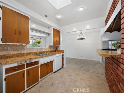 805 S Oakhaven  , Anaheim, CA