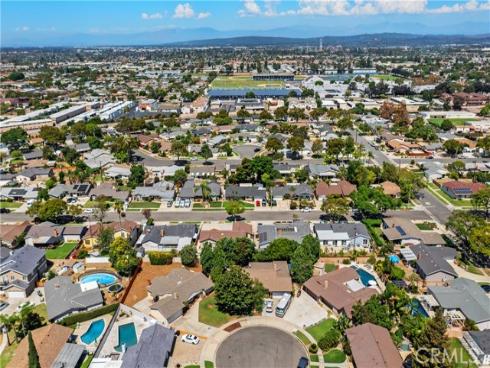 805 S Oakhaven  , Anaheim, CA