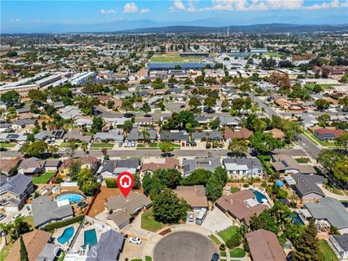 805 S Oakhaven  , Anaheim, CA