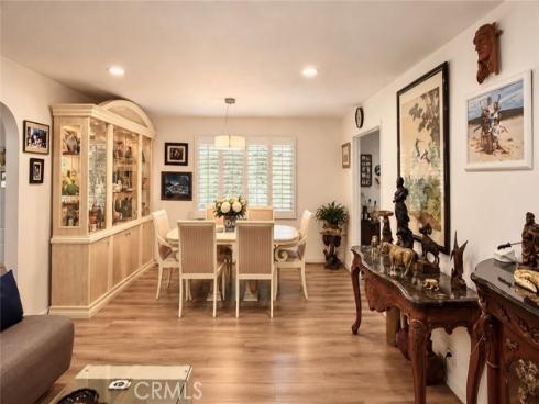 1521 W Crone , Anaheim, CA