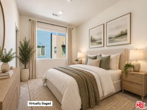 1095 N Harbor Blvd , Anaheim, CA