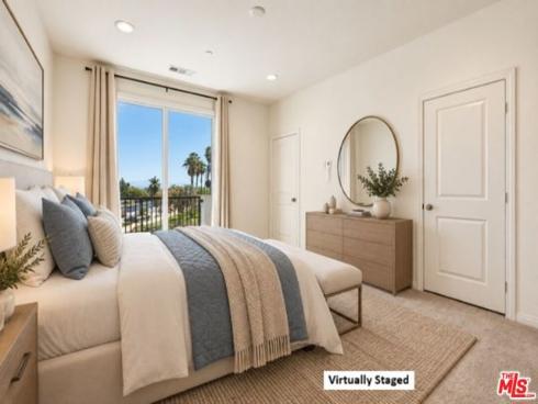 1095 N Harbor Blvd , Anaheim, CA