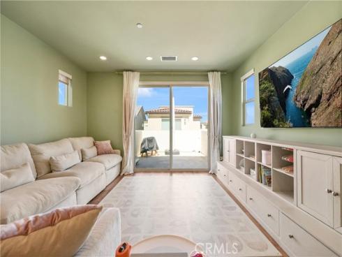 592 S Motif  , Anaheim, CA
