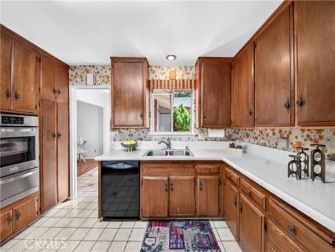 1903 W Chanticleer   Road, Anaheim, CA