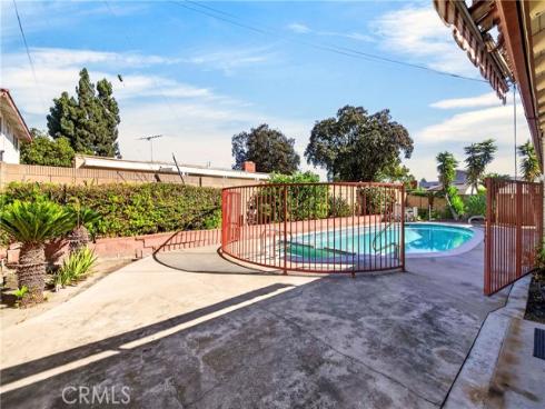 1903 W Chanticleer   Road, Anaheim, CA