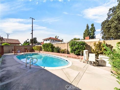 1903 W Chanticleer   Road, Anaheim, CA