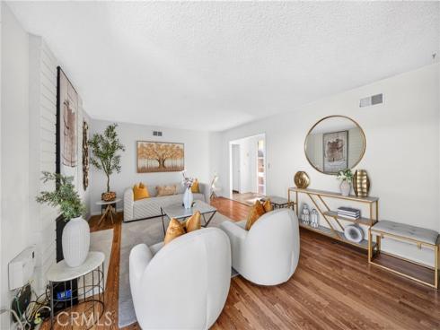 1903 W Chanticleer   Road, Anaheim, CA