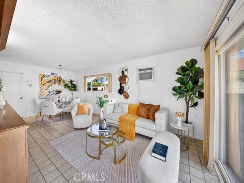 1903 W Chanticleer   Road, Anaheim, CA
