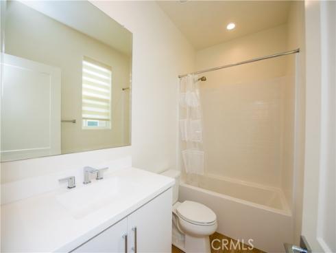 923 E Mason  34  Lane, Anaheim, CA