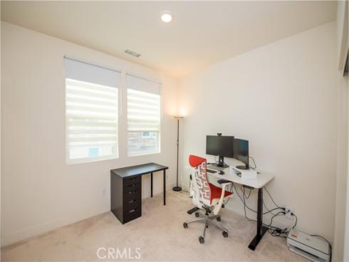923 E Mason  34  Lane, Anaheim, CA