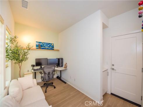923 E Mason  34  Lane, Anaheim, CA