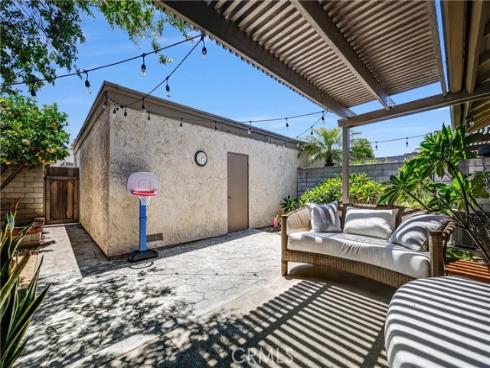 2035 E Blackwood , Anaheim, CA