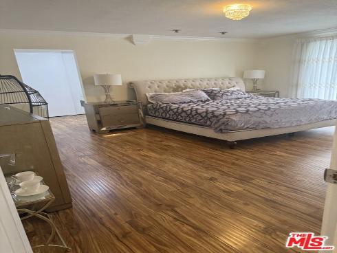 910 S Peary   Way, Anaheim, CA
