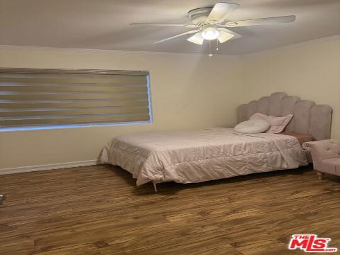 910 S Peary   Way, Anaheim, CA