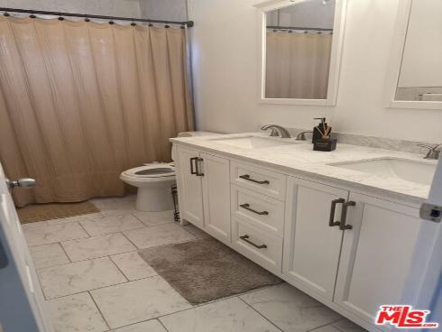 910 S Peary   Way, Anaheim, CA