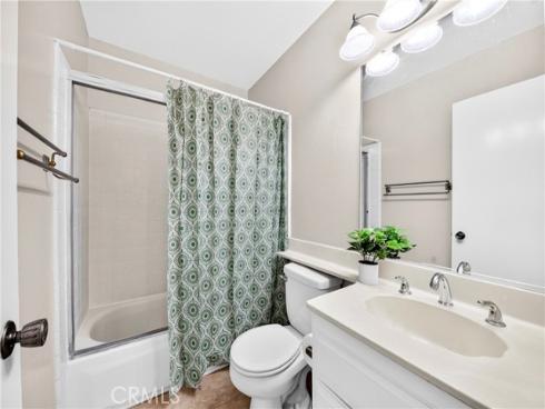 1455 W Cerritos 32 Avenue, Anaheim, CA