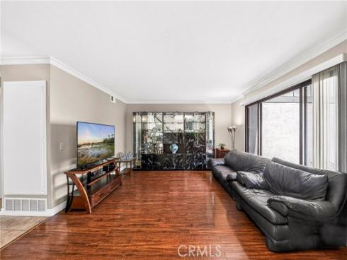 1455 W Cerritos 32 Avenue, Anaheim, CA