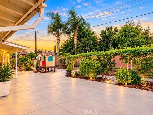 10582 Larry , Anaheim, CA