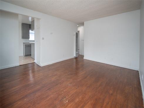 520 E Adele , Anaheim, CA