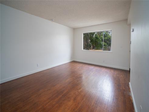 520 E Adele , Anaheim, CA