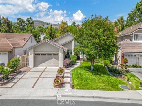 753  Oak Knoll   Street, Brea, CA