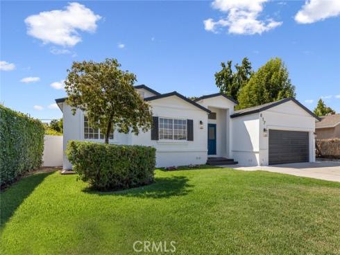 817  Chestnut   Avenue, Brea, CA