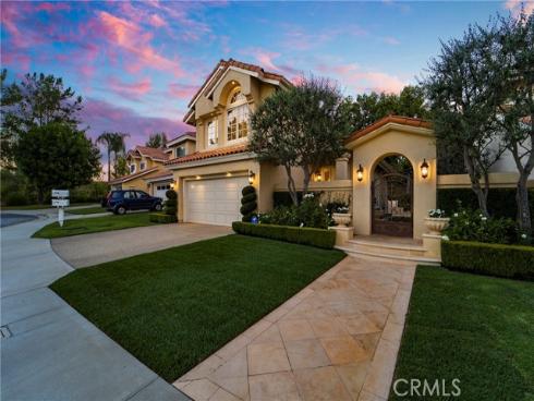 841 E Chisholm   Court, Brea, CA