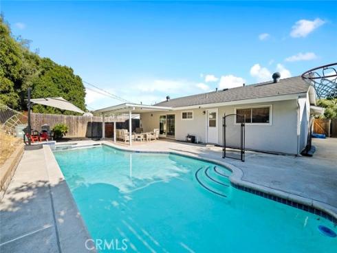 935  Orangewood   Drive, Brea, CA