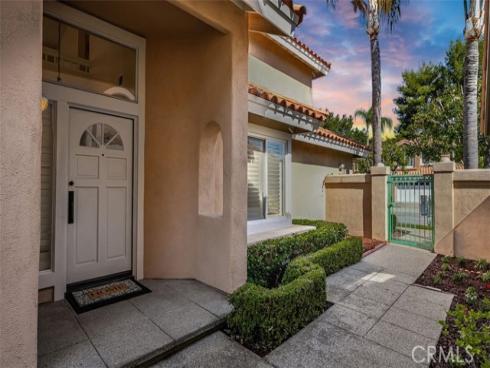 870 E Buchanan   Court, Brea, CA