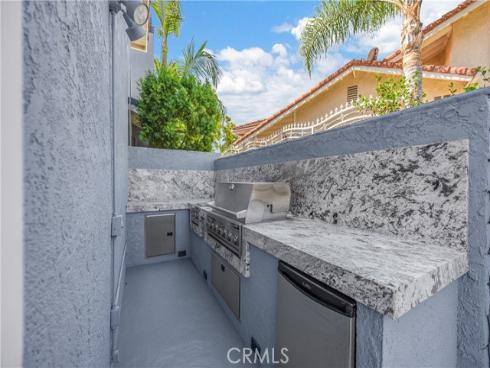 917  Malibu Canyon   Road, Brea, CA