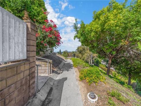 917  Malibu Canyon   Road, Brea, CA