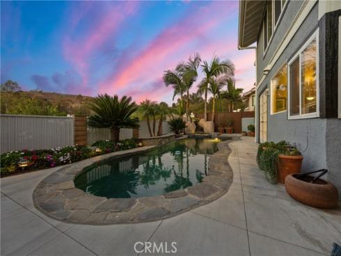 917  Malibu Canyon   Road, Brea, CA