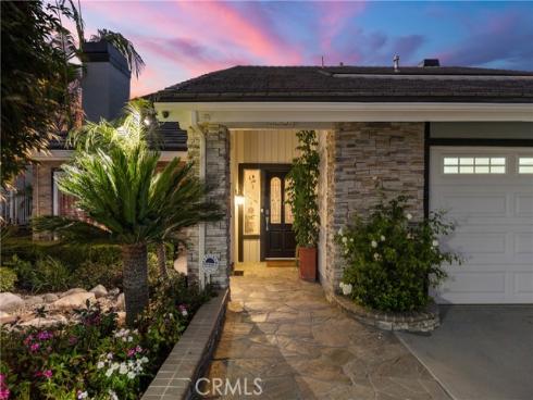 917  Malibu Canyon   Road, Brea, CA